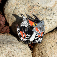 Load image into Gallery viewer, Interactive Nargacuga Pins