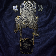 Load image into Gallery viewer, Summoning Cthulhu Enamel Pin SET LIMITED EDITION